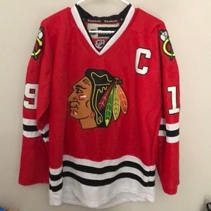 Chicago Blackhawks Jonathan Toews #19 Jersey, L